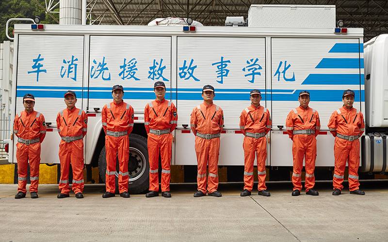 深圳环保应急队照片。